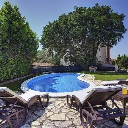 Villa Nina